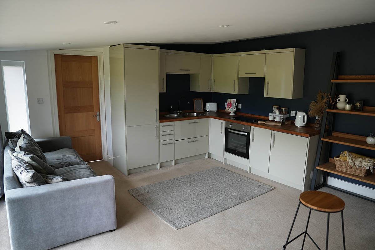 Counselling and Psychology Therapy Rooms to rent in Redhill Surrey